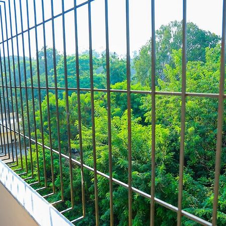 Апартаменты Swayamkrushi 4Th Floor Хайдарабад Экстерьер фото
