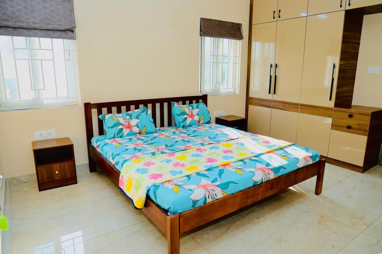 Апартаменты Swayamkrushi 4Th Floor Хайдарабад Экстерьер фото