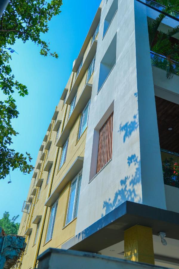 Апартаменты Swayamkrushi 4Th Floor Хайдарабад Экстерьер фото